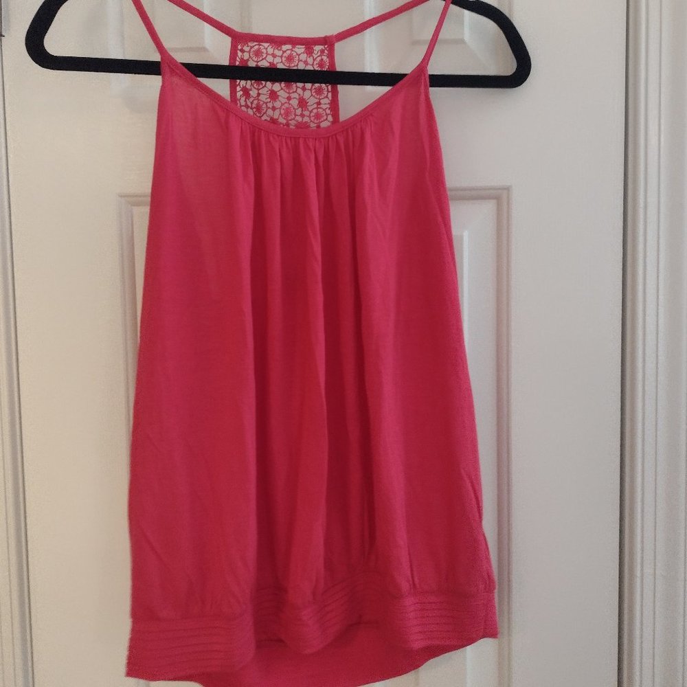 NWT Express red tank, embroidered detail, pleated band bottom, M, Retail $39.90